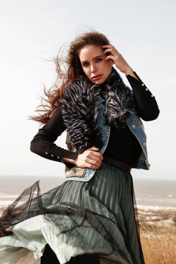 Denim Gilet with fur collar SMJ10 - Image 3