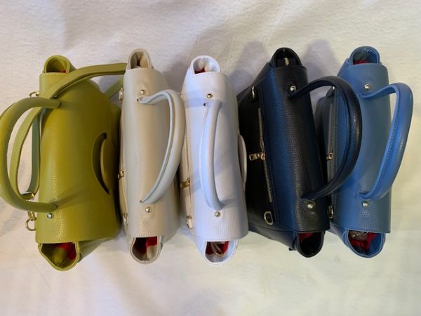 Leather handbag with a rounded closure LM14 - Image 3