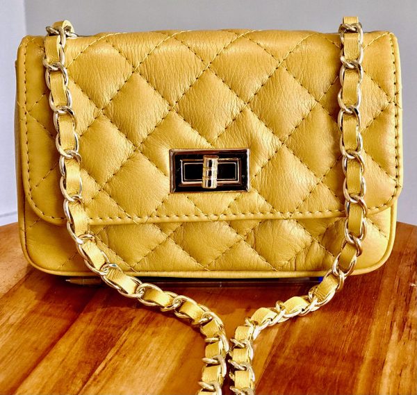 Leather small handbag with golden leather braided chain MM07 - Image 31