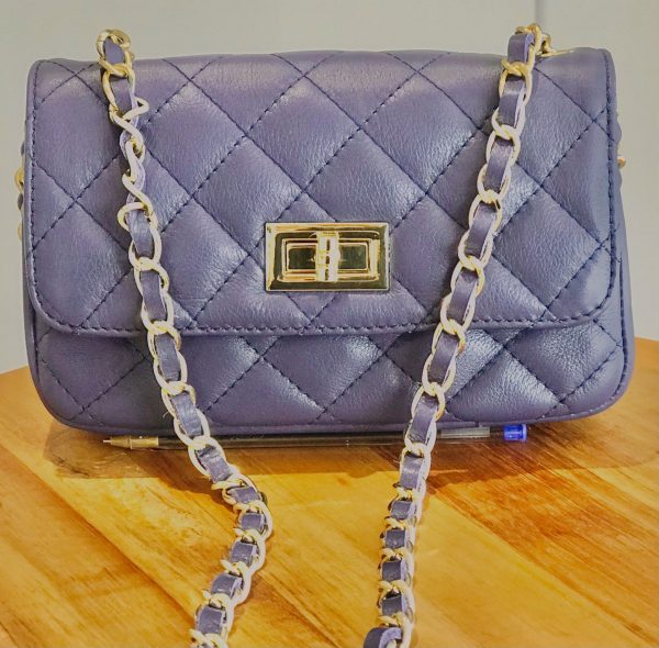 Leather small handbag with golden leather braided chain MM07 - Image 33