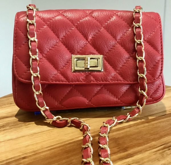 Leather small handbag with golden leather braided chain MM07 - Image 22