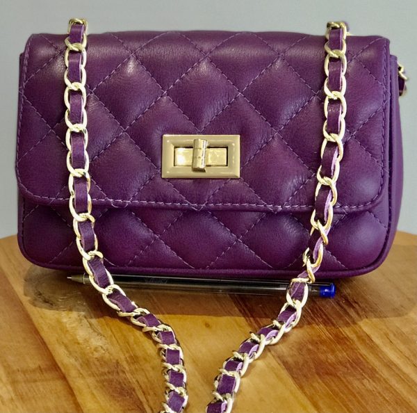 Leather small handbag with golden leather braided chain MM07 - Image 17