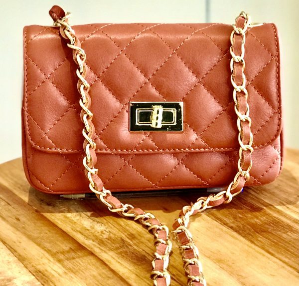 Leather small handbag with golden leather braided chain MM07 - Image 12