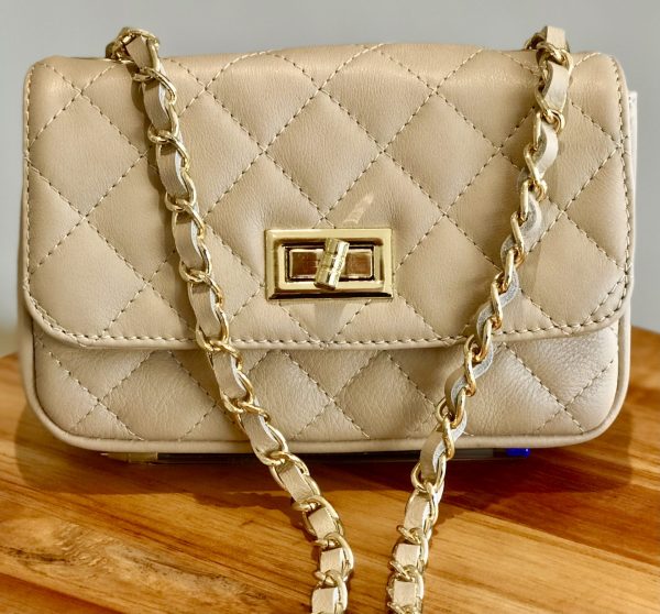Leather small handbag with golden leather braided chain MM07 - Image 5