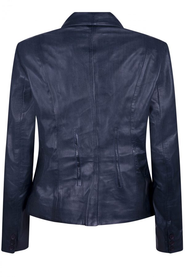 Leather blazer with beautifull details on the back - Image 12